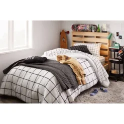 Reversible Microfiber Grid Comforter - Room Essentials™ -Decor Haven Shop GUEST 3461f2cc 3d8d 40ee b98b 17a6275dab4d